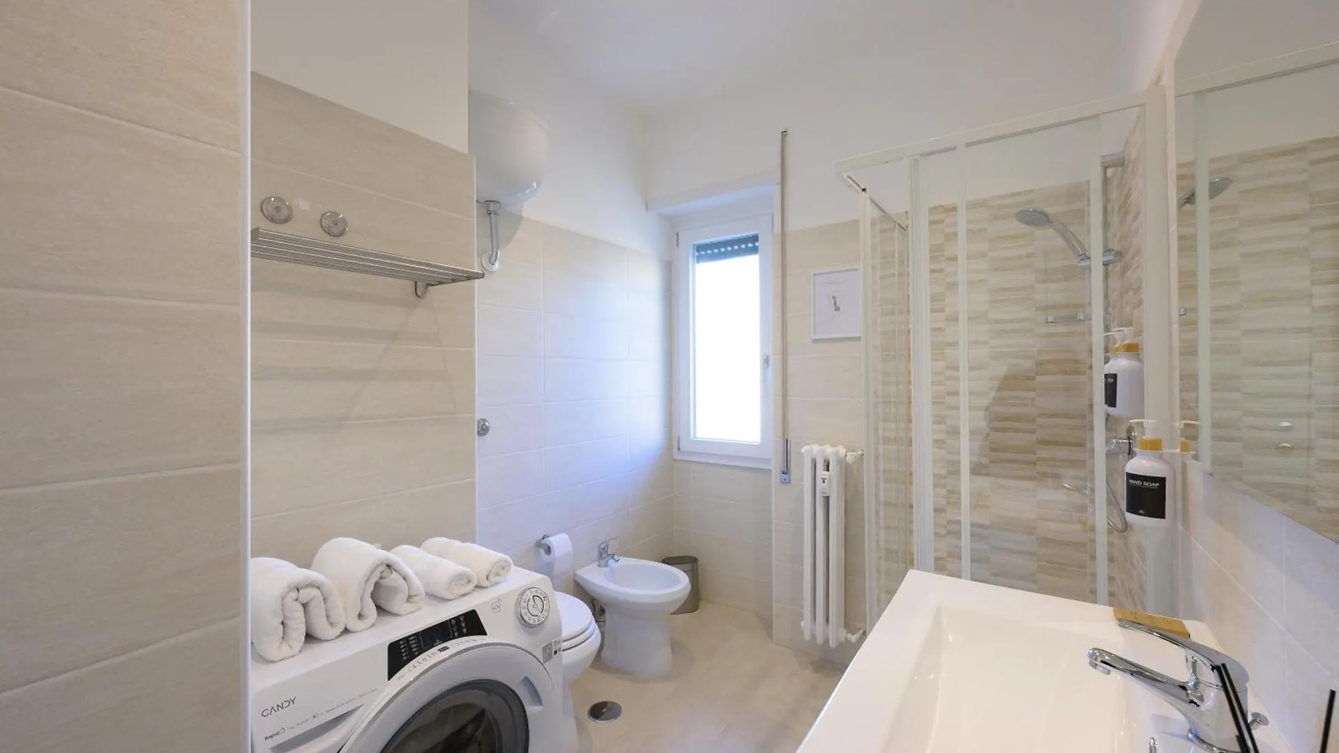 Luxury Suite-Metro Malatesta Rome Apartment