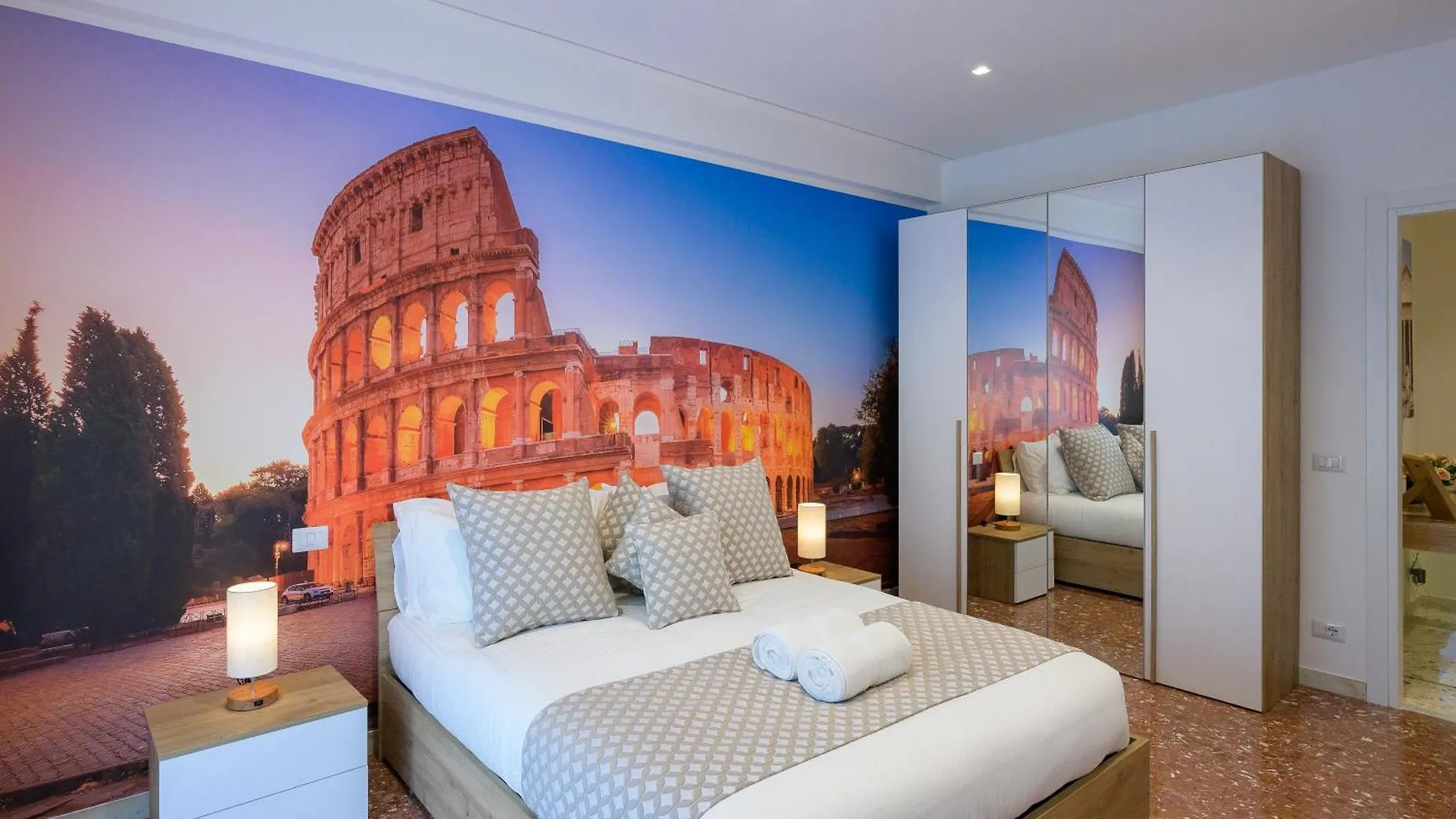 Luxury Suite-Metro Malatesta Rome Italy